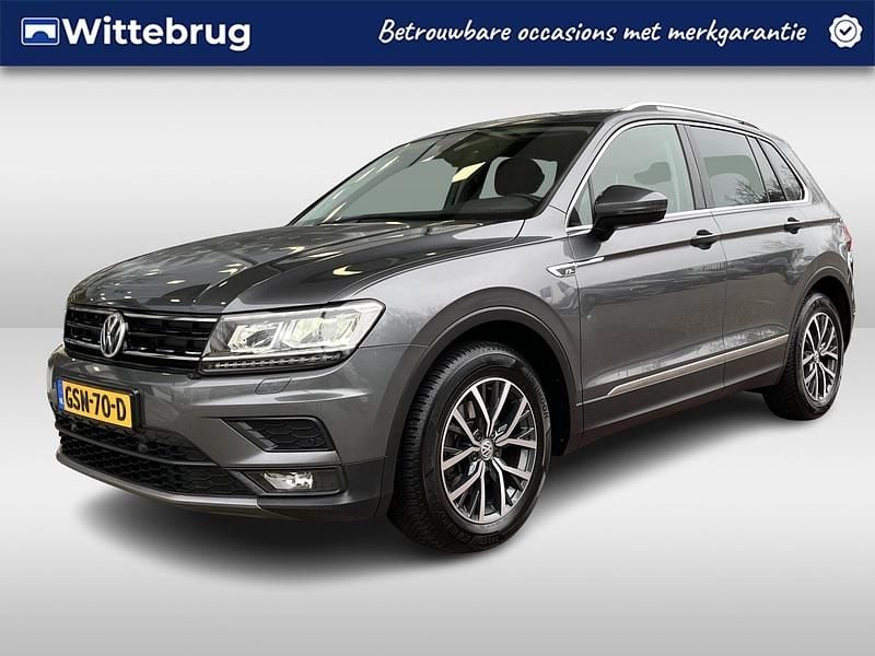 Grijs Occasion 2019 VW Tiguan Comfortline SUV | € 22.950 (Super prijs) - Afbeelding 1/2