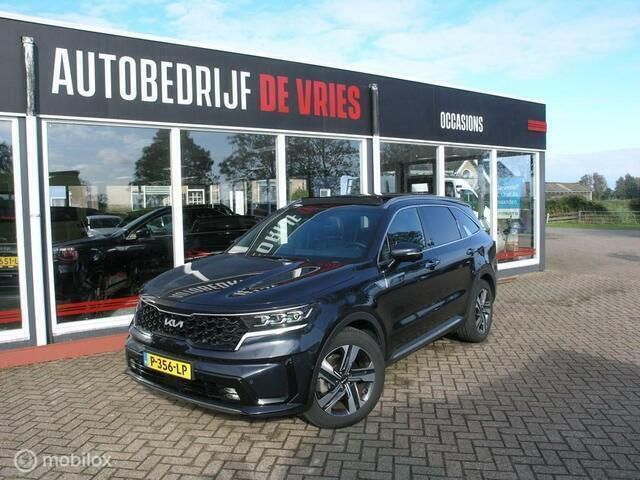 Blauw, metallic lak Gebruikt 2022 Kia Sorento SUV | € 46.950 (Eerlijke prijs) - Afbeelding 1/4