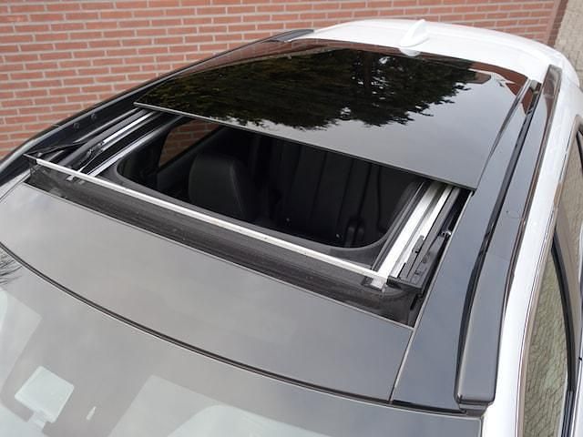 Occasion Mitsubishi Eclipse Cross Instyle 98 PK (72 kW) 2021 Wit parelmoer SUV