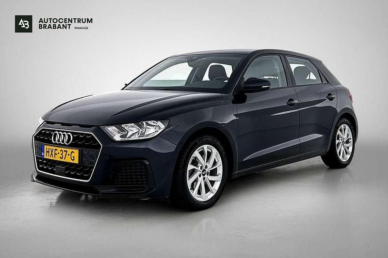 Blauw Gebruikt 2022 Audi A1 Sportback Advanced Hatchback | € 21.495 (Super prijs) - Afbeelding 1/3