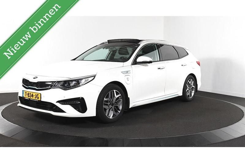 Wit Gebruikt 2020 Kia Optima Hybrid Sedan | € 15.900 (Goede deal) - Afbeelding 1/4