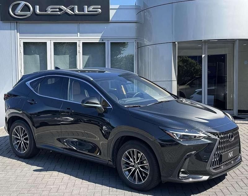 Zwart Gebruikt 2024 Lexus NX450h+ Luxury Line SUV | € 54.900 (Goede deal) - Afbeelding 1/4