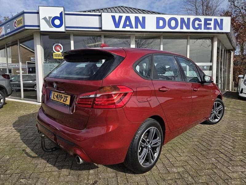 Occasion BMW 220 Active Tourer Executive 192 PK (141 kW) 2018 Rood MPV