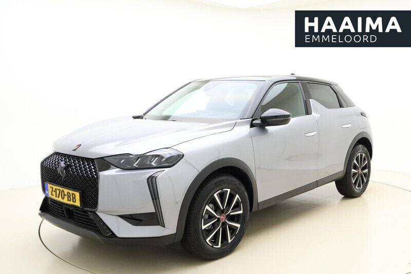 Grijs Gebruikt 2024 DS Automobiles DS3 Performance SUV | € 27.745 (Eerlijke prijs) - Afbeelding 1/4