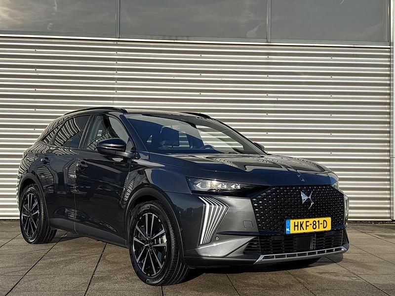 Occasion DS Automobiles DS7 Crossback Business 225 PK (165 kW) 2025 Grijs SUV