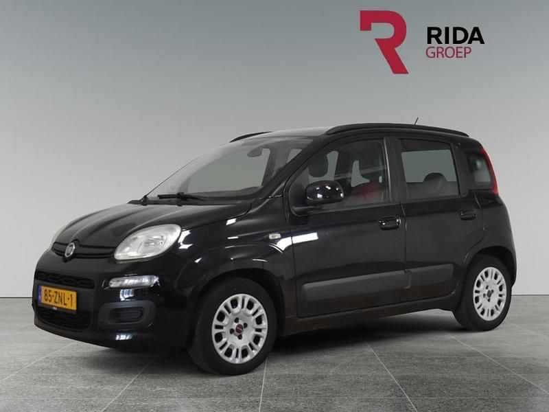 Zwart Occasion 2012 Fiat Panda Easy Hatchback | € 3.995 (Eerlijke prijs) - Afbeelding 1/4