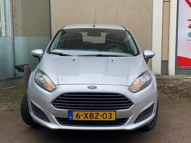 Occasion Ford Fiesta Style 65 PK (47 kW) 2014 Grijs Hatchback