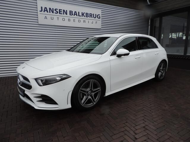 Occasion Mercedes A180 Business 136 PK (100 kW) 2019 Wit, metallic lak Hatchback