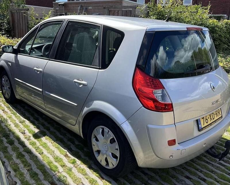 Occasion Renault Scénic II Business 111 PK (81 kW) 2007 Grijs MPV