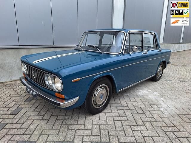 Blauw Gebruikt 1972 Lancia Fulvia Sedan | € 6.000 - Afbeelding 1/4