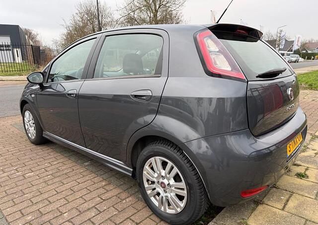 Occasion Fiat Punto Street 101 PK (74 kW) 2014 Grijs Hatchback