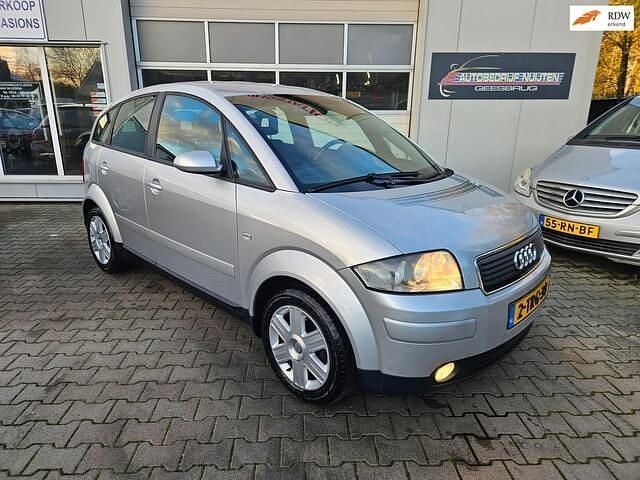 Grijs Gebruikt 2004 Audi A2 Hatchback | € 1.750 (Eerlijke prijs) - Afbeelding 1/4