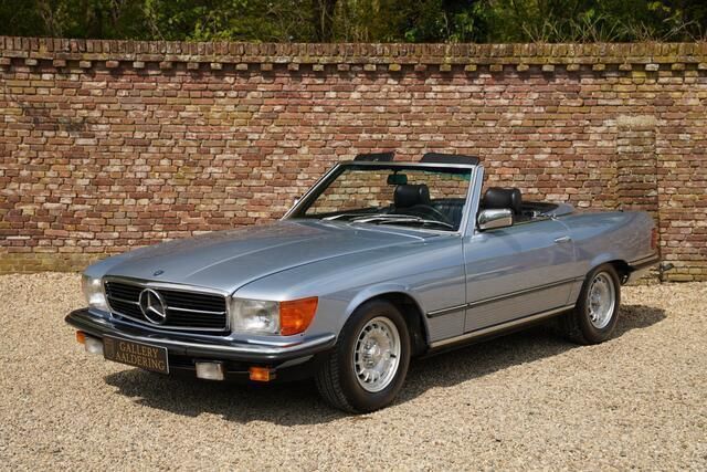 Blauw Gebruikt 1984 Mercedes SL280 Cabriolet | € 32.500 - Afbeelding 1/4