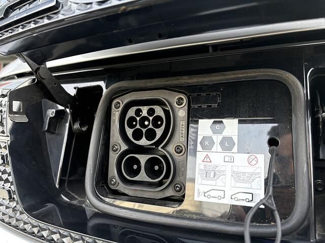 Occasion Dacia Spring Comfort Plus 33 kW (45 PK) 2022 Grijs Hatchback