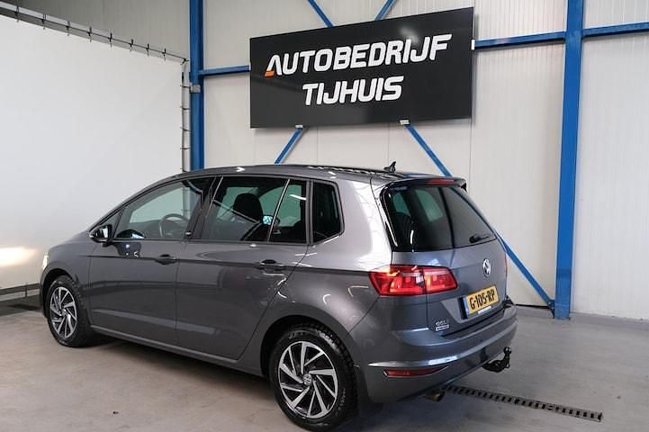 Occasion VW Golf Sportsvan Highline 2017 Grijs (metallic) MPV