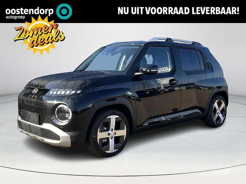 Zwart Nieuw 2024 Hyundai Inster Hatchback | € 26.590 (Eerlijke prijs) - Afbeelding 1/4