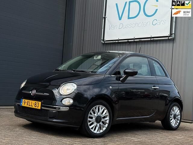 Zwart Gebruikt 2014 Fiat 500 Lounge Hatchback | € 6.250 (Eerlijke prijs) - Afbeelding 1/4