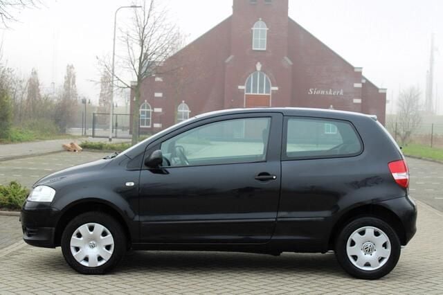 Occasion VW Fox Trendline 75 PK (55 kW) 2006 Zwart Hatchback