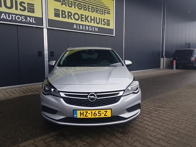 Occasion Opel Astra Edition 105 PK (77 kW) 2016 Grijs (metallic) Hatchback