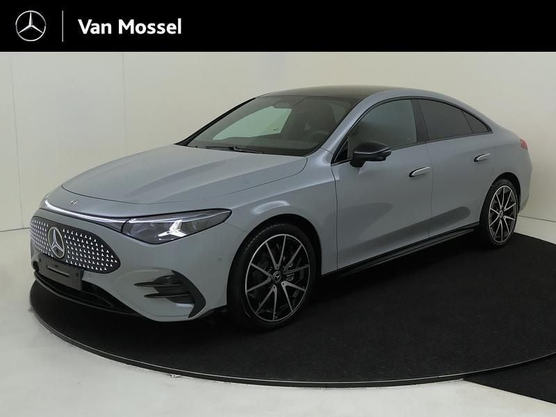 Grijs Nieuw 2025 Mercedes CLA 250+ Edition Sedan | € 60.754 (Eerlijke prijs) - Afbeelding 1/4