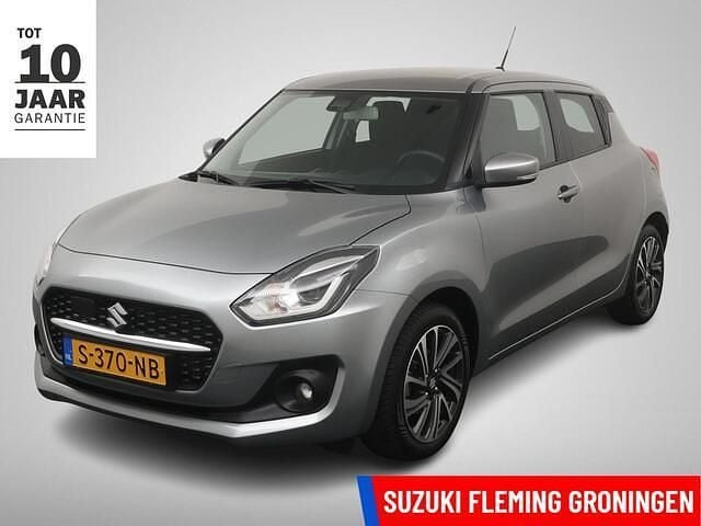 Grijs Occasion 2023 Suzuki Swift Hatchback | € 17.950 (Eerlijke prijs) - Afbeelding 1/4