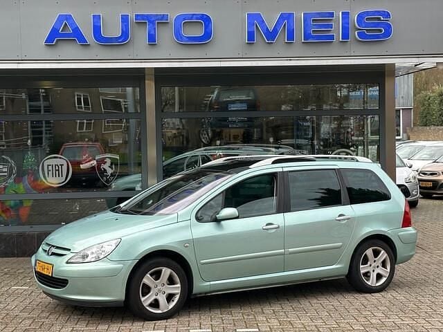 Groen Gebruikt 2004 Peugeot 307 Hatchback | € 1.495 (Eerlijke prijs) - Afbeelding 1/4