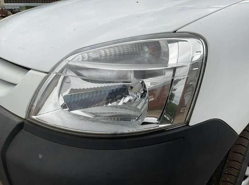 Occasion Peugeot Partner 75 PK (55 kW) 2008 Wit MPV