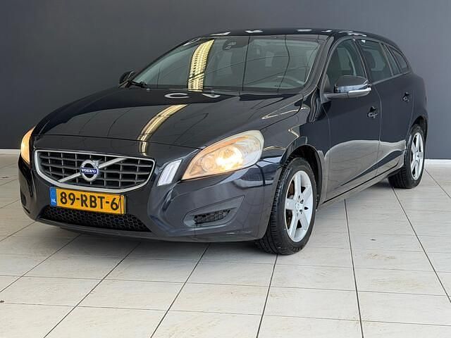 Zwart Gebruikt 2011 Volvo V60 Stationwagen | € 3.650 - Afbeelding 1/4