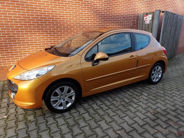 Oranje Gebruikt 2006 Peugeot 207 Hatchback | € 1.499 (Goede deal) - Afbeelding 1/4