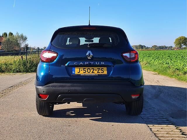 Occasion Renault Captur Intens 90 PK (66 kW) 2019 Blauw SUV