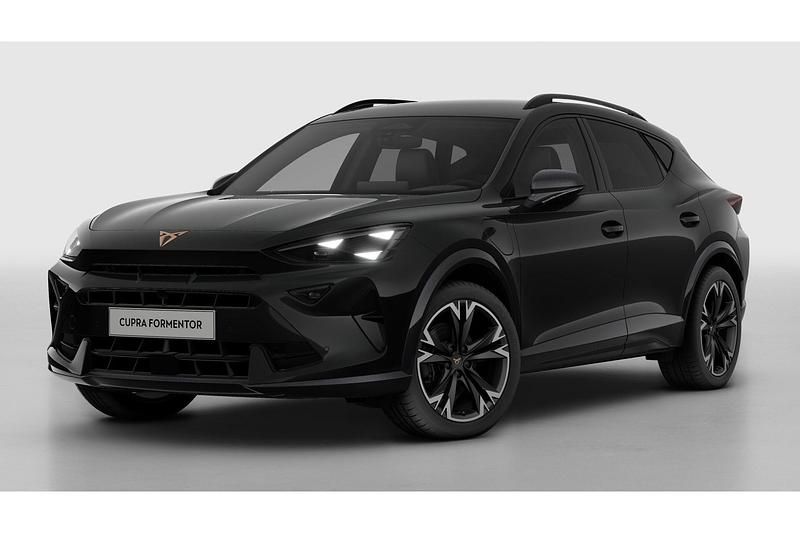 Midnight black Nieuw 2025 Cupra Formentor SUV | € 44.330 (Goede deal) - Afbeelding 1/4