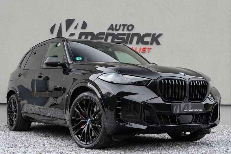 Zwart Gebruikt 2024 BMW X5 SUV | € 109.450 - Afbeelding 1/4