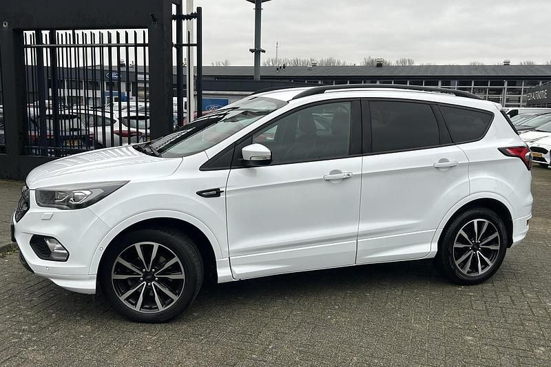 Occasion Ford Kuga ST-Line 120 PK (88 kW) 2018 Wit SUV