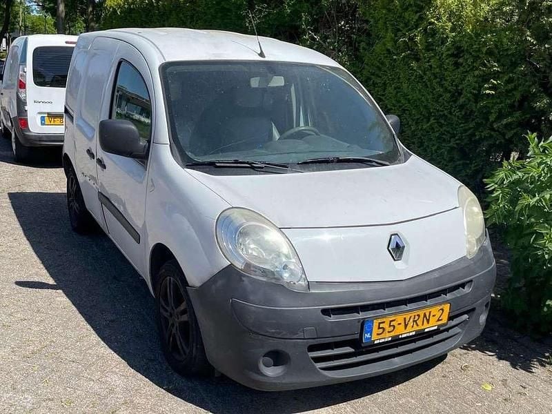 Wit Gebruikt 2008 Renault Kangoo MPV | € 850 (Eerlijke prijs) - Afbeelding 1/4