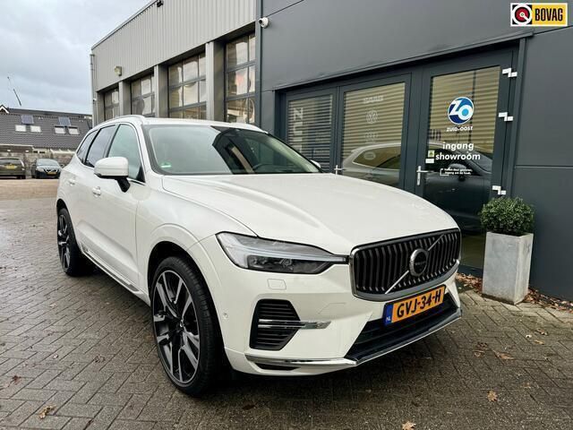 Wit Gebruikt 2021 Volvo XC60 Inscription SUV | € 46.650 (Eerlijke prijs) - Afbeelding 1/4
