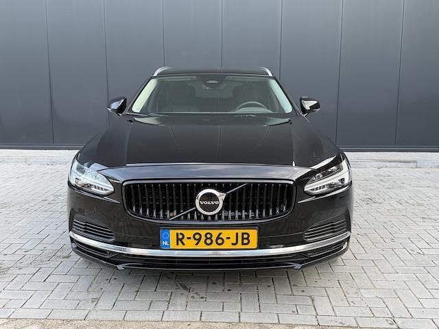 Occasion Volvo V90 Core 253 PK (186 kW) 2022 Zwart Stationwagen