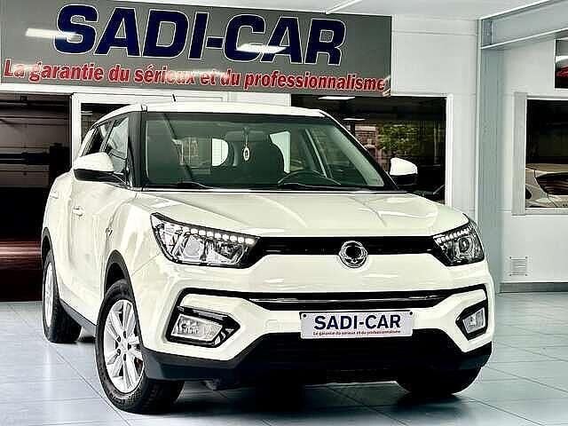 Wit Occasion 2018 Ssangyong (KGM) Tivoli Crystal SUV | € 9.990 - Afbeelding 1/4