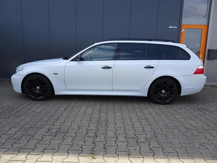 Occasion BMW 525 Executive 220 PK (161 kW) 2008 Wit Stationwagen