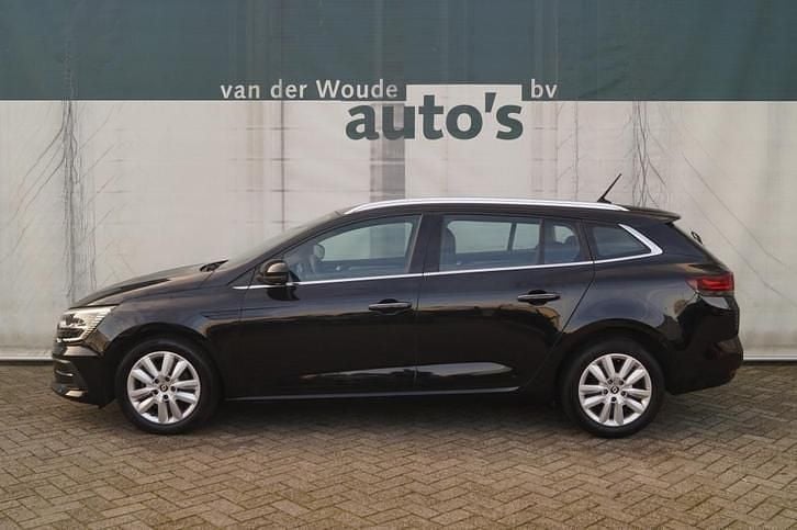 Gebruikt 2023 Renault Mégane IV Equilibre Stationwagen | € 16.900 (Goede deal) - Afbeelding 1/4