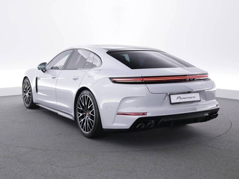 Occasion Porsche Panamera 4 470 PK (345 kW) 2024 Ijsgrijs metallic Sedan