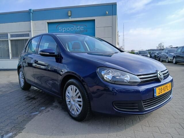 Blauw Gebruikt 2010 VW Golf VI Hatchback | € 4.999 (Eerlijke prijs) - Afbeelding 1/4