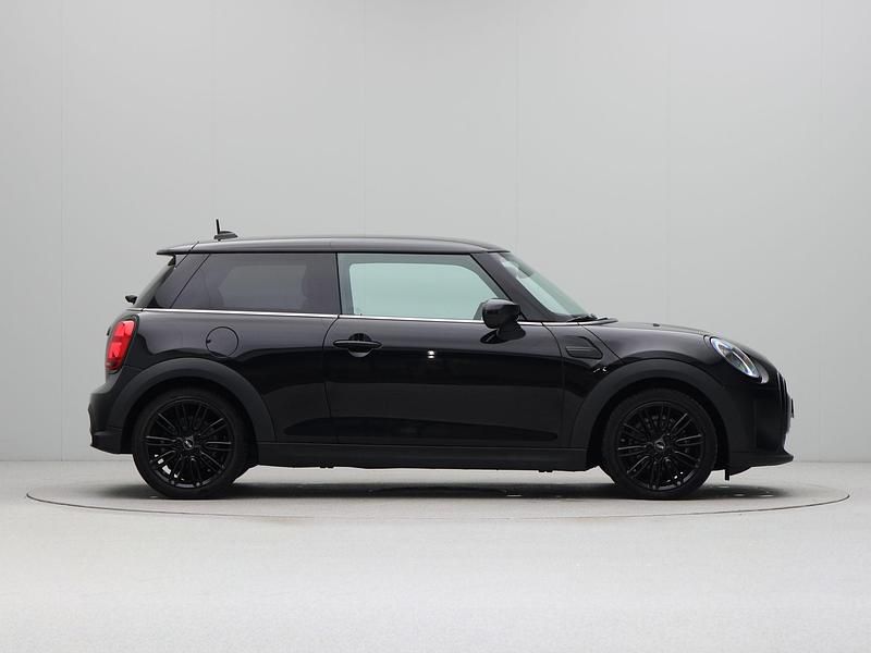 Occasion Mini Cooper Business 136 PK (100 kW) 2022 Zwart Hatchback