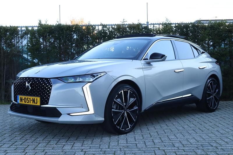 Grijs Gebruikt 2021 DS Automobiles DS4 Rivoli Hatchback | € 25.895 - Afbeelding 1/4