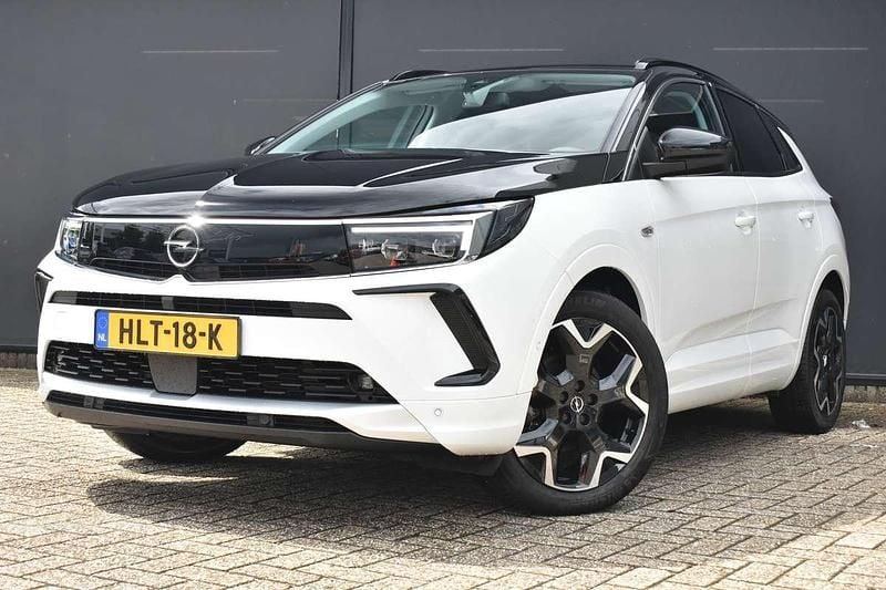 Wit Gebruikt 2024 Opel Grandland X Ultimate SUV | € 28.900 (Super prijs) - Afbeelding 1/4