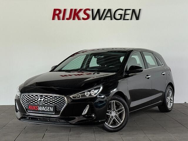 Zwart Occasion 2017 Hyundai i30 Premium Hatchback | € 12.950 (Eerlijke prijs) - Afbeelding 1/4