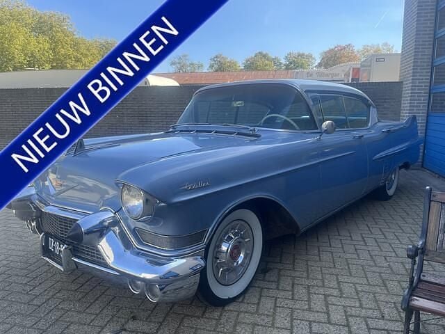 Blauw Gebruikt 1957 Cadillac Deville Sedan | € 25.950 - Afbeelding 1/4