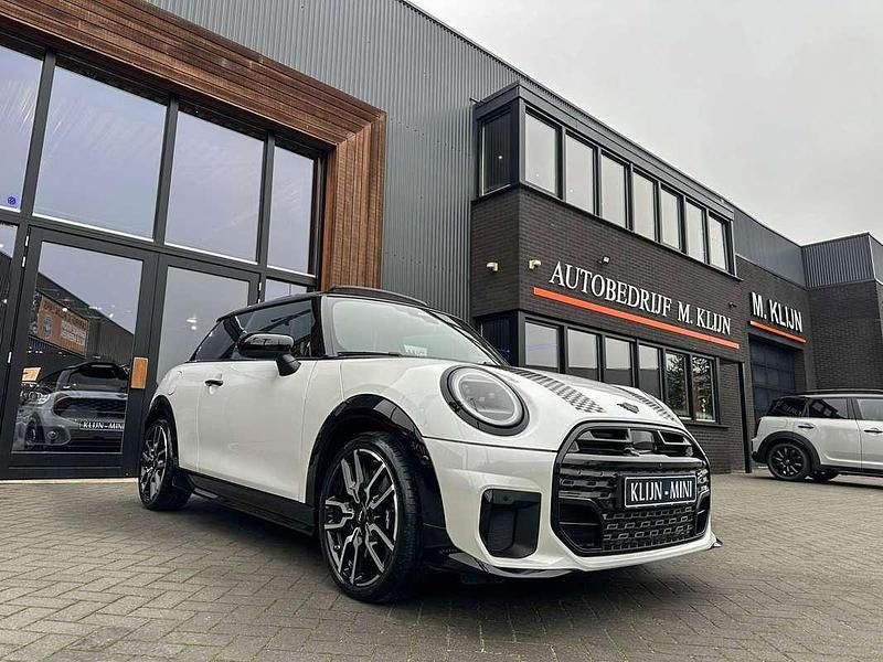 Occasion Mini Cooper S 204 PK (150 kW) 2024 Zilver Hatchback