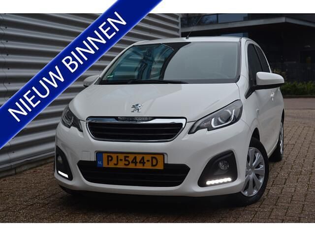 Wit Occasion 2017 Peugeot 108 Active Hatchback | € 6.450 (Eerlijke prijs) - Afbeelding 1/4