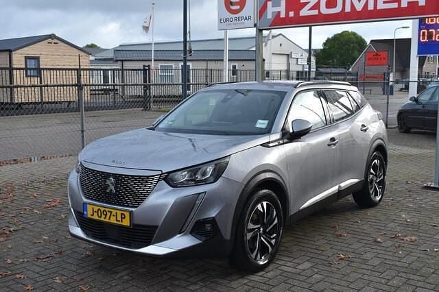 Grijs Gebruikt 2020 Peugeot e-2008 Allure SUV | € 15.750 (Eerlijke prijs) - Afbeelding 1/4