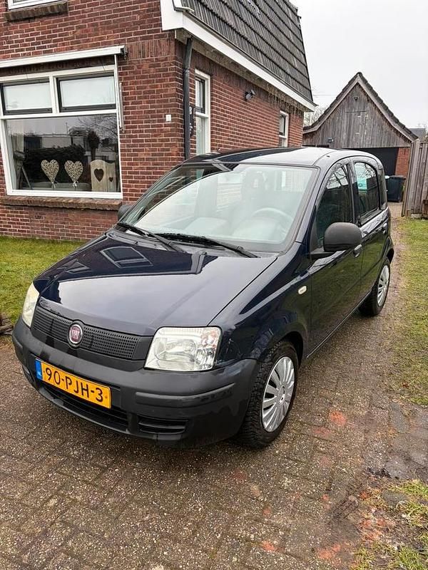 Occasion 2011 Fiat Panda Hatchback | € 1.500 (Goede deal) - Afbeelding 1/4